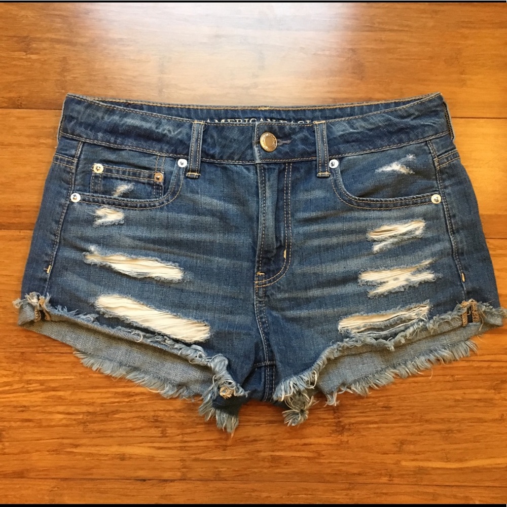 American Eagle shorts!